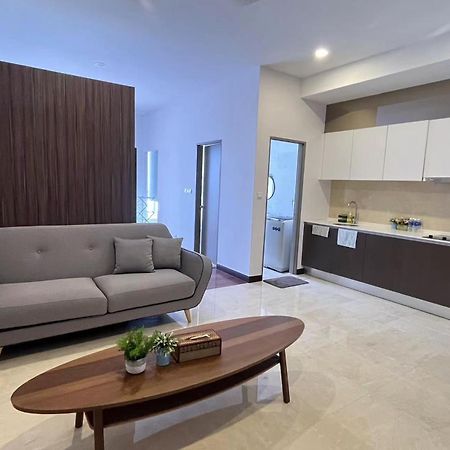 Silverscape Seaview Residences Melaka Exterior foto